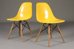 Charles Eames. Sæt på to skalstole, model DSW 2