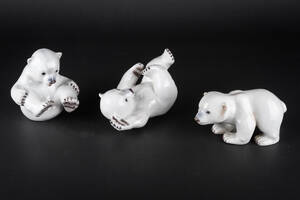 Bing  Grøndahl. Tre isbjørne af porcelæn 3