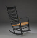  Hans J. Wegner. Gyngestol af sortlakeret træ, model J16
