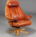 Dansk Møbelproducent. Justerbar lænestol, læder, bøgetræ