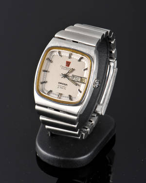 Omega Electronic f300 Constellation Chronometer, herrearmbåndsur