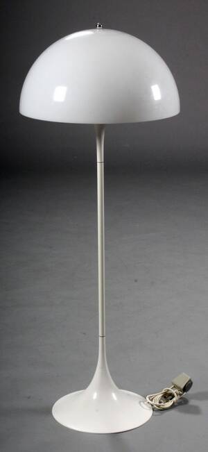 Verner Panton. Panthella standerlampe
