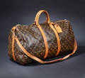Louis Vuitton. Weekend-  rejsetaske, model Keepall Bandouliére 55 Denne vare er sat til omsalg under nyt varenummer 4876287