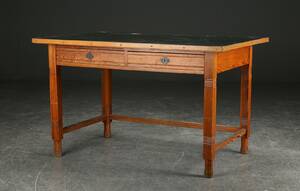 Martin Nyrop. Skrivebord tegnet til københavns Rådhus 