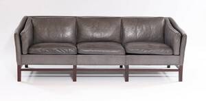 Dansk Møbelproducent. Tre-pers. sofa i læder. 