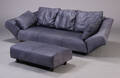 Rolf Benz. Tre-pers sofa samt puf 2