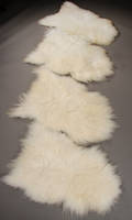 Økologisk islandsk fåreskind - long wool. Hvid. Str. L. 4