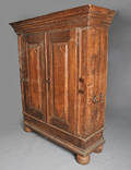 Barokskab af egetræ, 1700-tallet