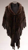 Fur Living. Poncho-sjal af strikket mink, scanbrown. Str. one size