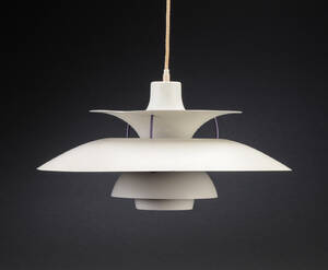 Poul Henningsen. PH5 pendel, hvid 