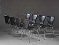 Arne Jacobsen. Otte syverstole model 3107, sort læder 8
