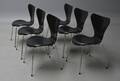 Arne Jacobsen. Seks 7er stole, model 3107, sortlaseret 6