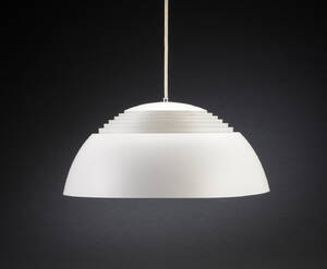 Arne Jacobsen. AJ-pendel, pendel Denne vare er sat til omsalg under nyt varenummer 4886635