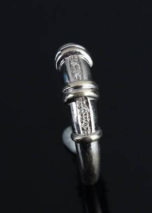 Bent Eriksson. Ring, 14 kt hvidguld