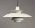 Poul Henningsen. PH-5 pendel, hvidlakeret metal