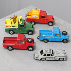 LEKSAKSBILAR, bla Märklin, Corgi