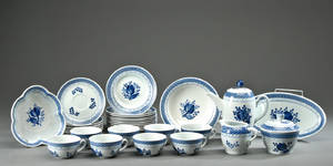 Kgl. PorcelænAluminia. Tranquebar kaffeservice. 32