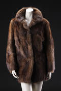 Jakke. Mink. Str. 38-40