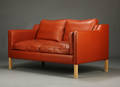 Stouby. To-pers. sofa, rødbrunt skind