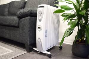 To EWT Radiotorer model ECO 20 LCD 2