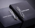 Regitze Overgaard for Georg Jensen. Par Nocturne øreringe af sterlingsølv med sorte diamanter 