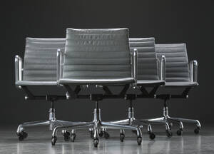 Charles Eames. Fire Kontorstole fra serien Aluminium Group Konference 4