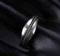 Georg Jensen. Ring med perlebånd af delvis oxideret sterlingsølv