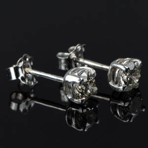 Par brillant ørestikker ca. 0.70 ct.