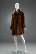 Saga, pelsfrakke af mink, str. 4042 Denne vare er sat til omsalg under nyt varenummer 4097235