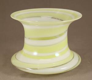 INGEBORG LUNDIN FÖR ORREFORS, VAS HÖ 18, DIAM 23 CM