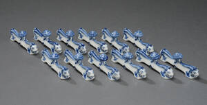 Royal Copenhagen, 12 knivstole af porcelæn 12