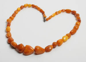 Vintage halskæde med ravperler