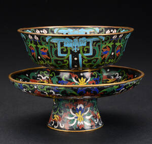 Kinesisk cloisonne opsats, 18001900-tallet 