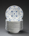 Royal Copenhagen. Musselmalet helblonde dybe tallerkner 12
