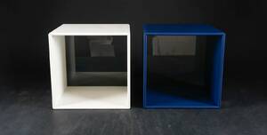 Peter J. Lassen. To Montana moduler  model 6161, dybde 30