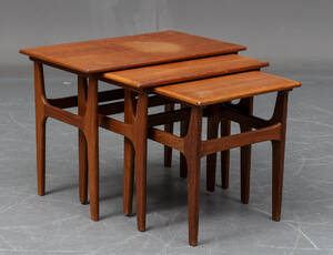 Dansk møbelproducent Tre indskudsborde 3