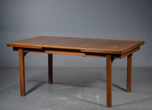 Spisebord med udtræk af fineret teak, 19501960erne