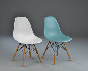 Charles Eames. Par skalstole, model DSW 2
