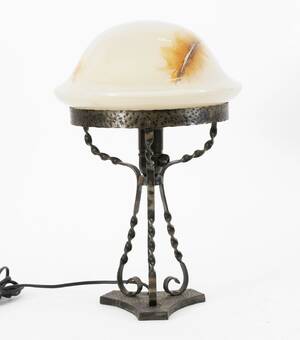 Bordslampa, 1900-talets första hälft