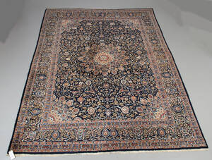 Persisk madaillontæppe. 406 x 310 cm. 