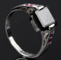 Rubin og diamant ring.