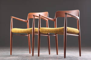 N.O. Møller. Par armstole model 56, teak. 2