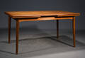 Dansk møbelproducent. Spisebord af teak, hollandsk udtræk