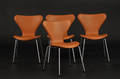 Arne Jacobsen. Sæt på fire stole model 3107, nybetrukket med cognac range aniline læder 4