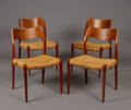 Niels O. Møller. Fire stole af teaktræ, model 71 4