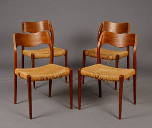 Niels O. Møller. Fire stole af teaktræ, model 71 4