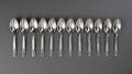 Georg Jensen. KongeAcorn, tolv dessertskeer af sterlingsølv. 12 