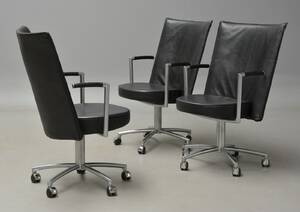 Johannes Foersom  Peter Hjorth-Foersom.Tre Partner kontorstole, sort læder. 3 