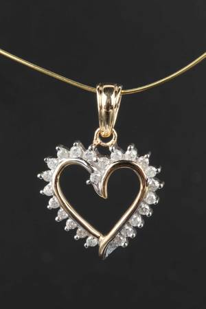 Hjertevedhæng med diamanter - ca. 0.30 ct.