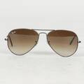 SOLGLASÖGON Ray-Ban RB3025